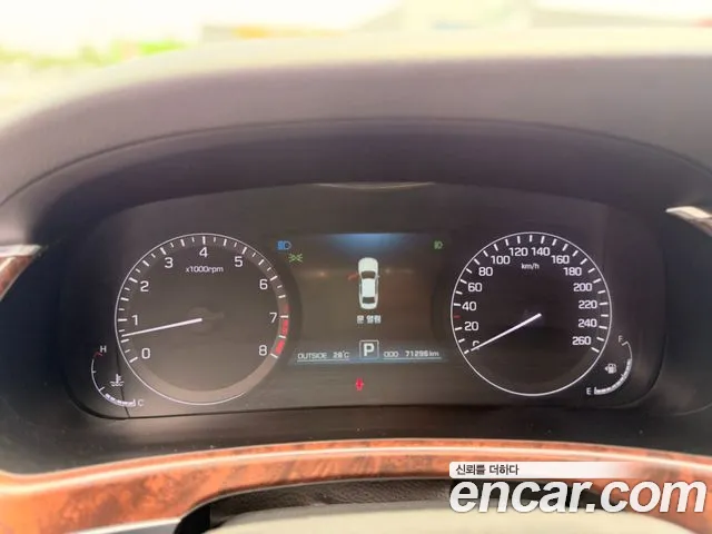 Hyundai Equus 2013 thumb 12