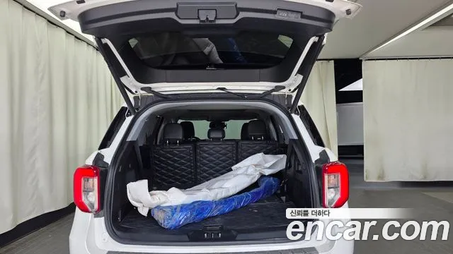 Ford Explorer 2020 thumb 6