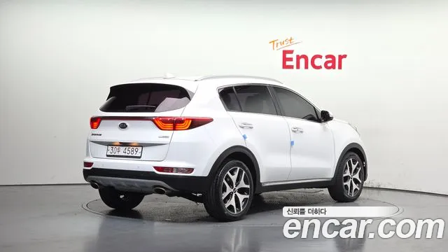 Kia Sportage 2018 thumb 10