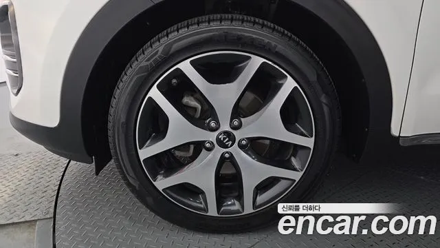 Kia Sportage 2018 thumb 4