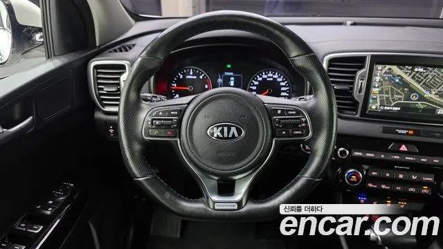 Kia Sportage 2018 thumb 5