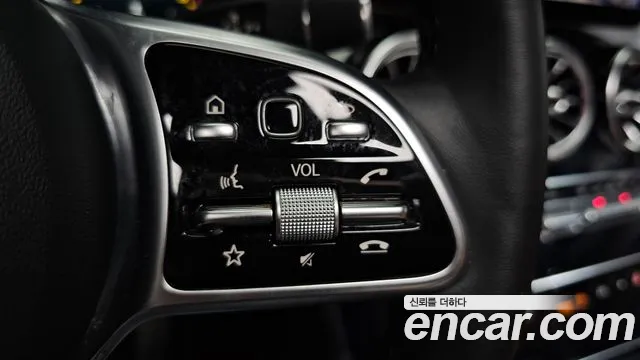 Mercedes-Benz GLC 2020 thumb 8