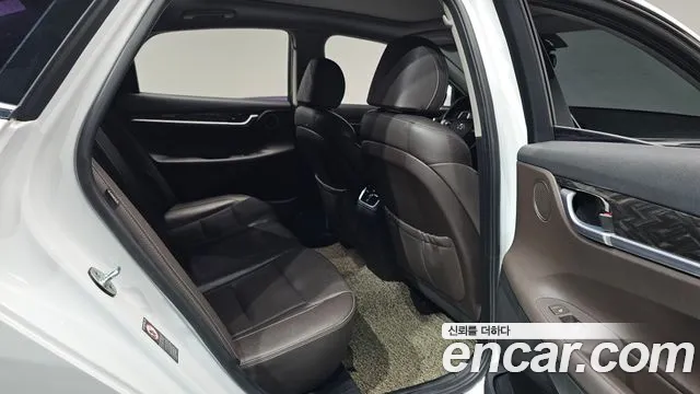 Hyundai Grandeur 2017 thumb 4