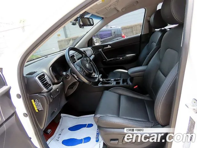 Kia Sportage 2017 thumb 5
