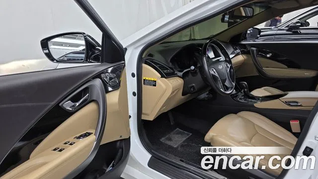 Hyundai Grandeur 2014 thumb 11