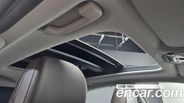 Hyundai Grandeur 2017 thumb 6