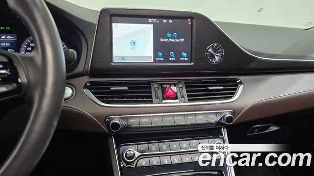 Hyundai Grandeur 2017 thumb 5