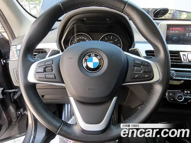 BMW X1 2018 thumb 4