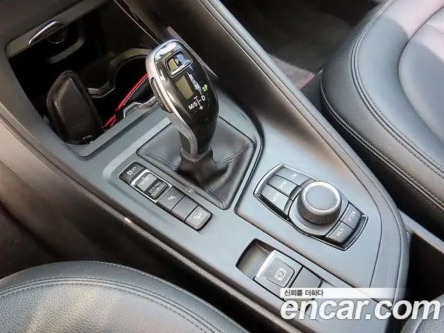 BMW X1 2018 thumb 9