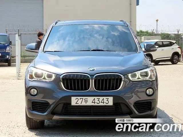 BMW X1 2018 thumb 2