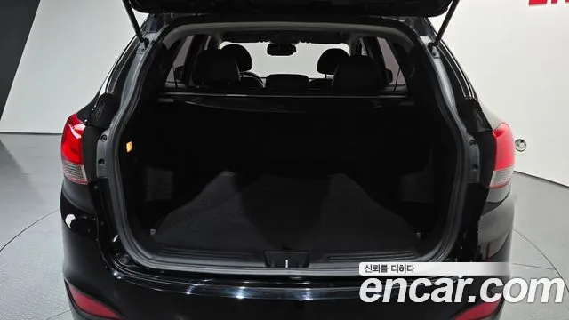 Hyundai Tucson 2010 thumb 8