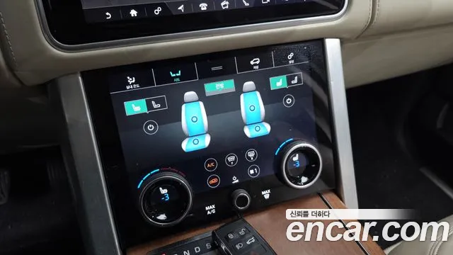 Land Rover Range Rover 2018 thumb 11