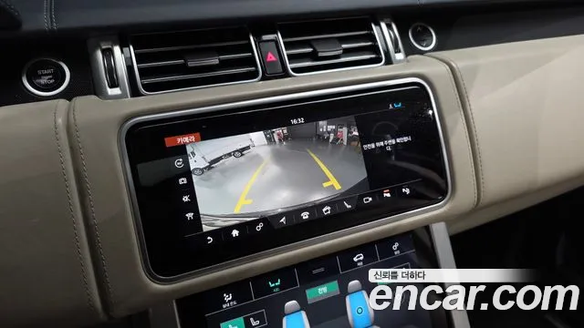 Land Rover Range Rover 2018 thumb 2