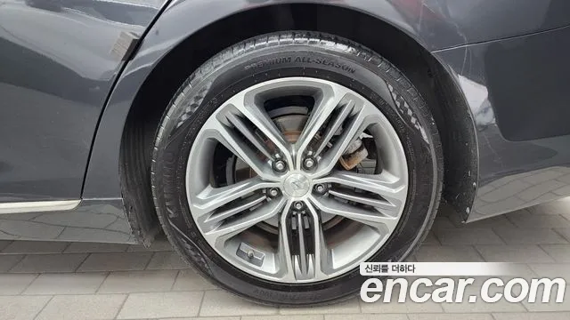 Hyundai Grandeur 2018 thumb 11