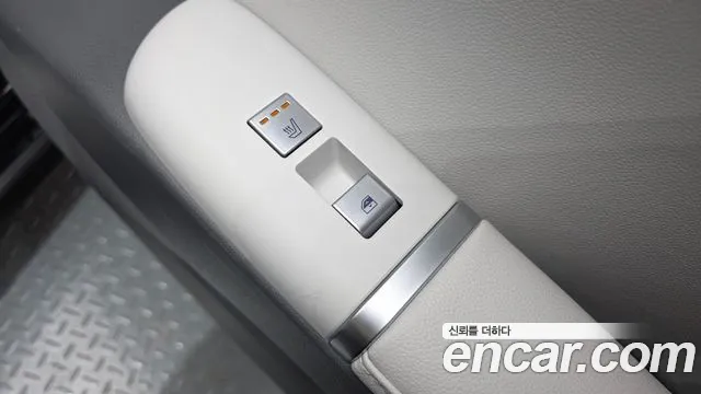 Hyundai Grandeur 2023 thumb 3