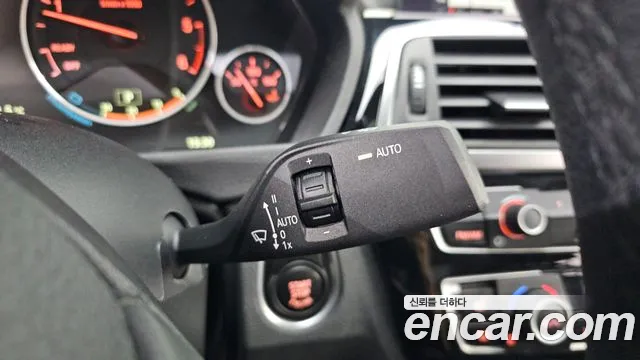 BMW 3 серии Gran Turismo 2018 thumb 10