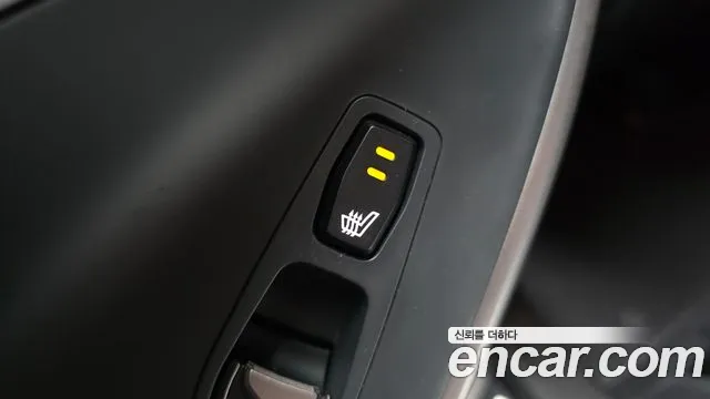 Hyundai Santafe 2015 thumb 12