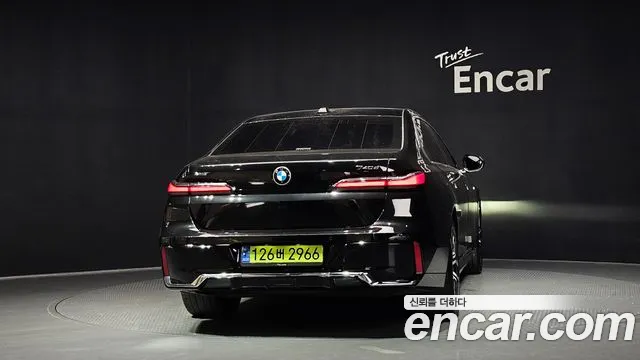 BMW 7 серии 2024 thumb 10
