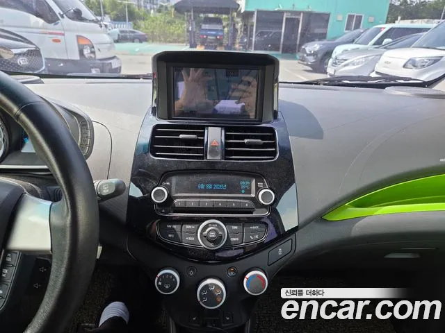 Chevrolet Spark 2015 thumb 11