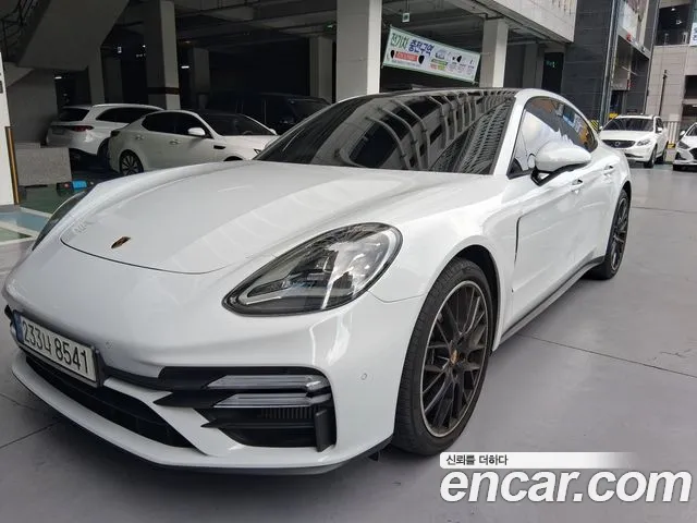 Porsche Panamera 2022 thumb 11