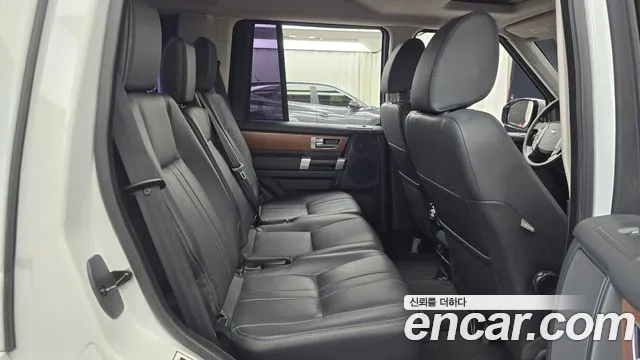 Land Rover Discovery 2015 thumb 5