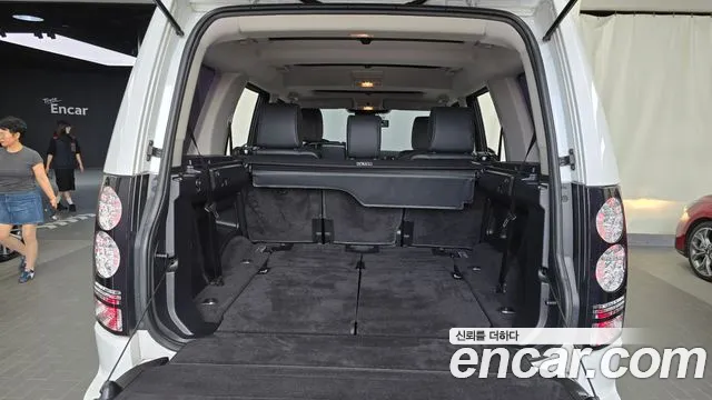 Land Rover Discovery 2015 thumb 4