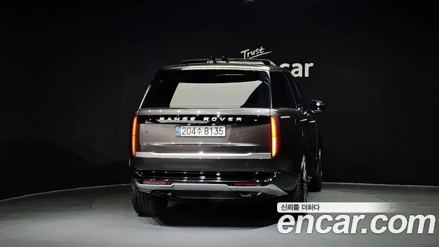 Land Rover Range Rover 2024 thumb 2
