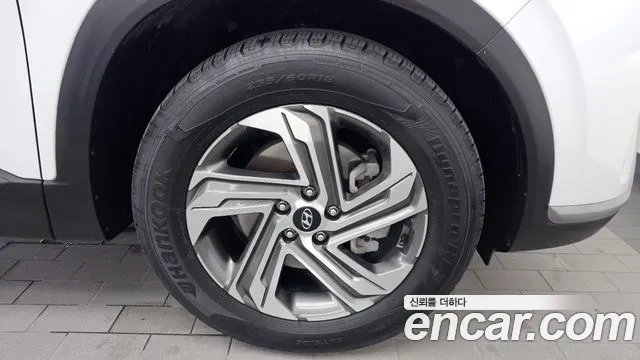 Hyundai Santa Fe 2021 thumb 5