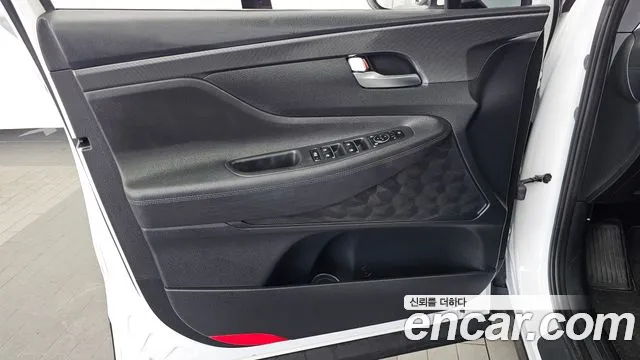 Hyundai Santa Fe 2021 thumb 6