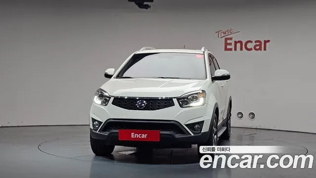 KGM Korando 2015 thumb 6