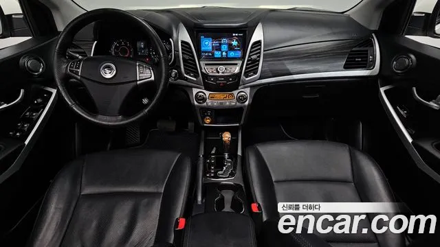 KGM Korando 2015 thumb 3