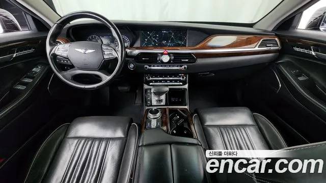 Genesis G90 2016 thumb 11