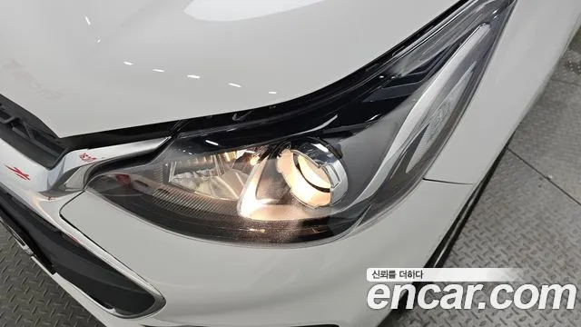 Chevrolet Spark 2019 thumb 2