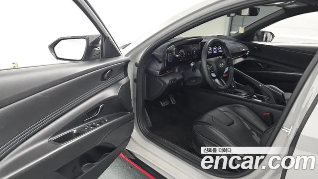 Hyundai Elantra 2022 thumb 6