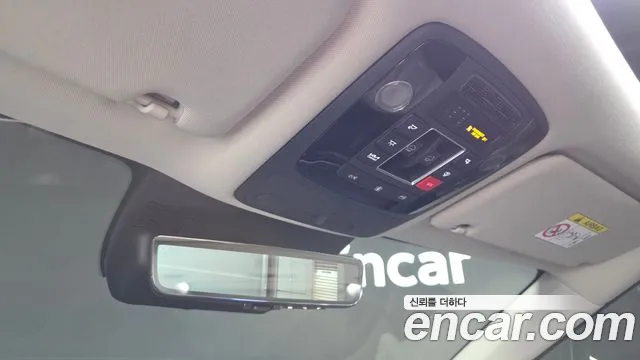 Kia Carnival 2024 thumb 6