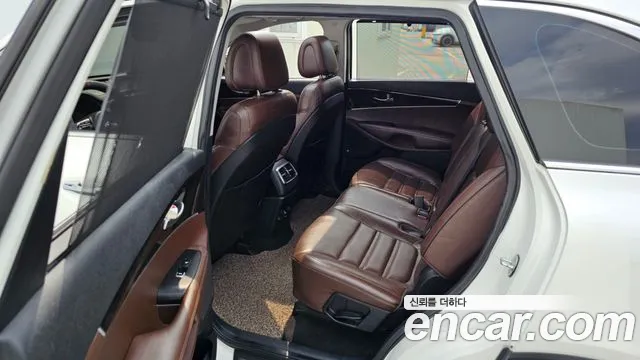 Kia Sorento 2016 thumb 8