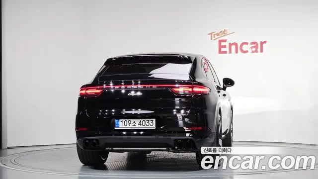 Porsche Cayenne 2023 thumb 6