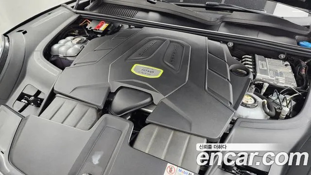 Porsche Cayenne 2023 thumb 9