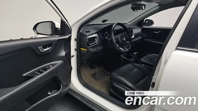 Kia Stonic 2018 thumb 4