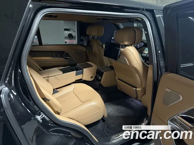 Land Rover Range Rover 2022 thumb 7