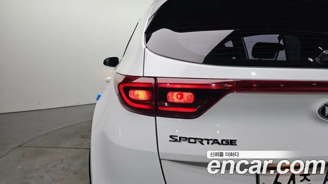 Kia Sportage 2019 thumb 8