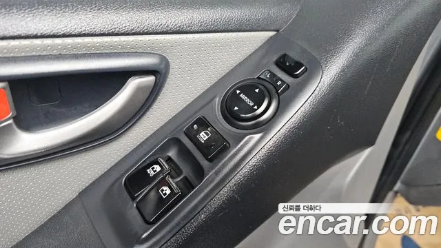 Hyundai Staria 2018 thumb 8