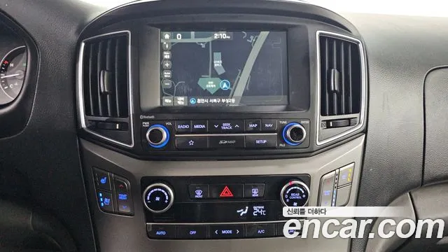 Hyundai Staria 2018 thumb 7
