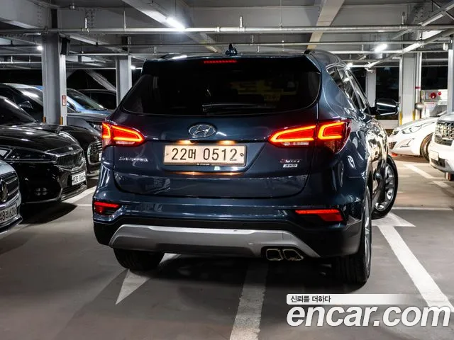 Hyundai Santafe 2016 thumb 4