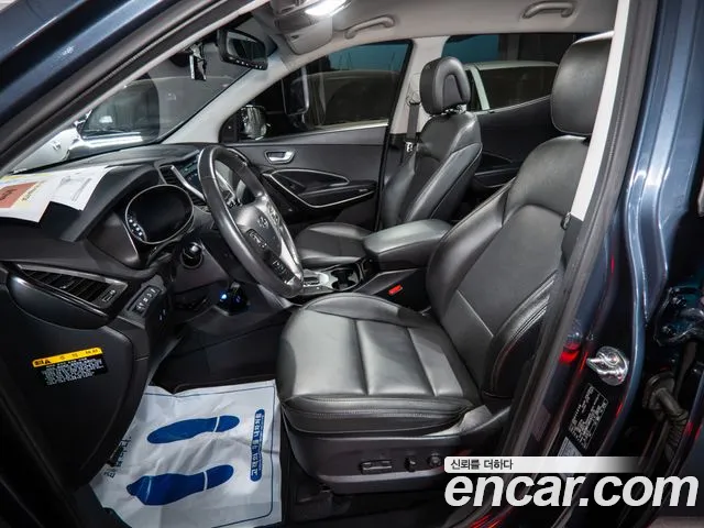 Hyundai Santafe 2016 thumb 7