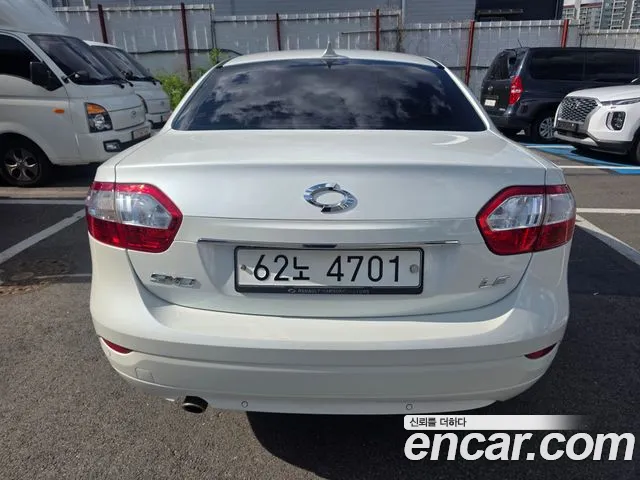 Renault SM3 2014 thumb 4