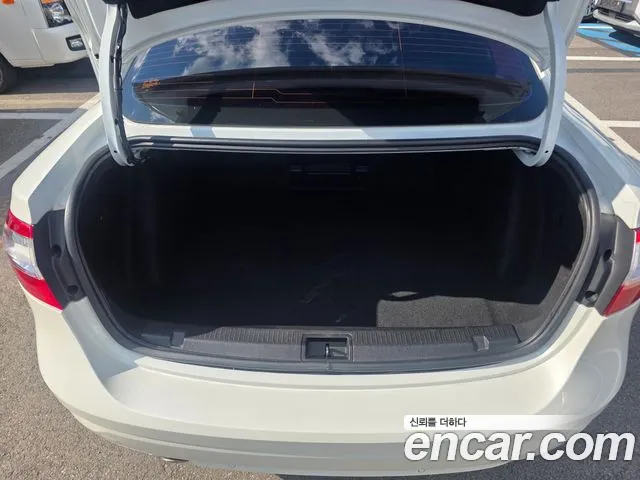 Renault SM3 2014 thumb 11