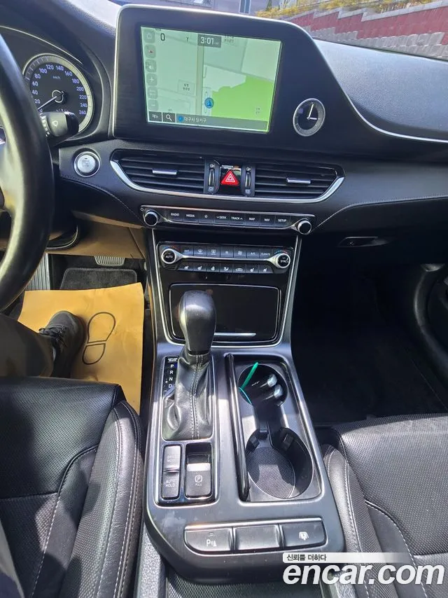 Hyundai Grandeur 2017 thumb 7