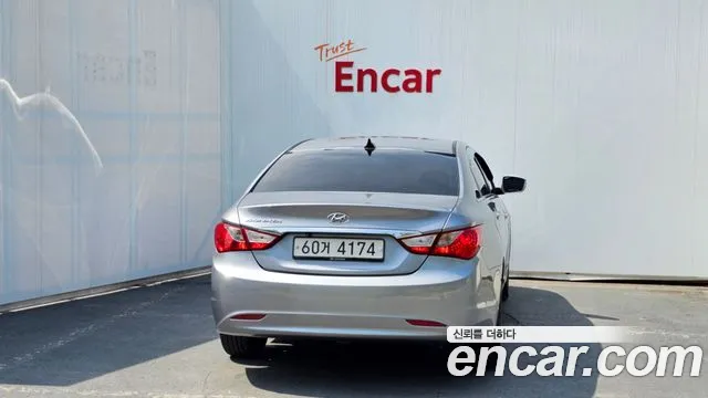 Hyundai Sonata 2015 thumb 4