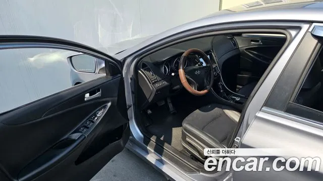 Hyundai Sonata 2015 thumb 10